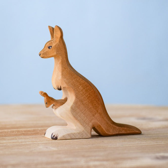 Bumbu Toys Houten Kangoeroe moeder met baby