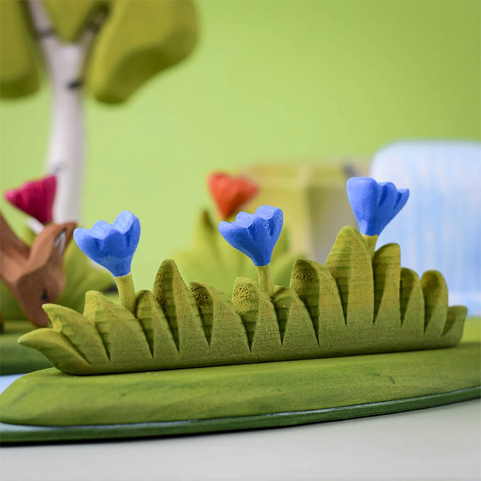 Bumbu Toys gras met Blauwe bloemen