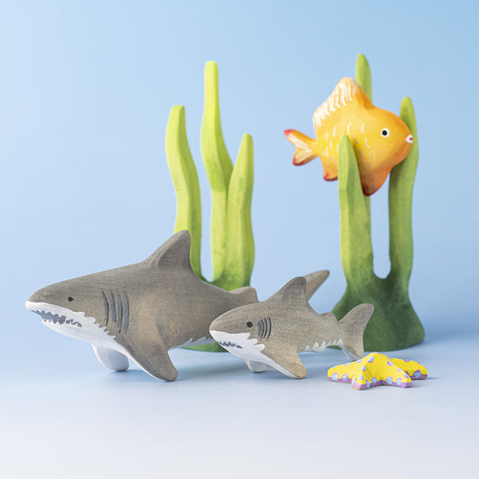 Bumbu Toys Houten Baby Haai