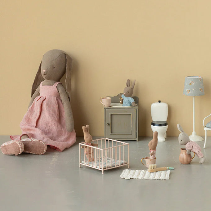 Maileg metalen Baby Box, Playpen MY, Rose, hoogte 7 cm