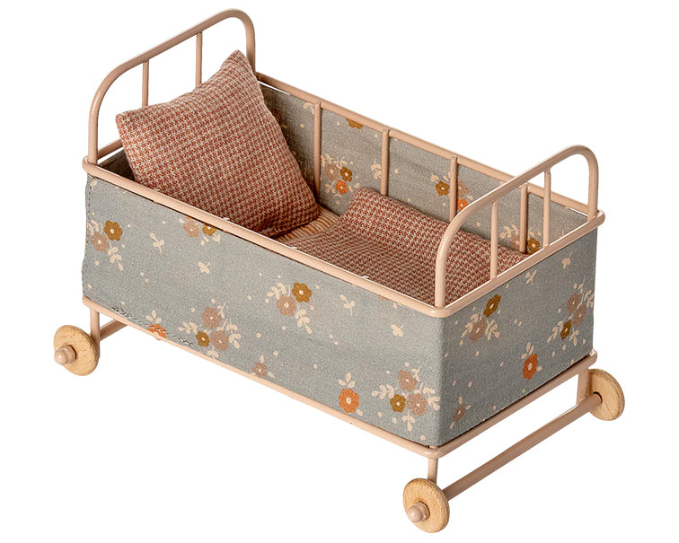 Maileg metalen babybed, Cot bed Micro, Powder
