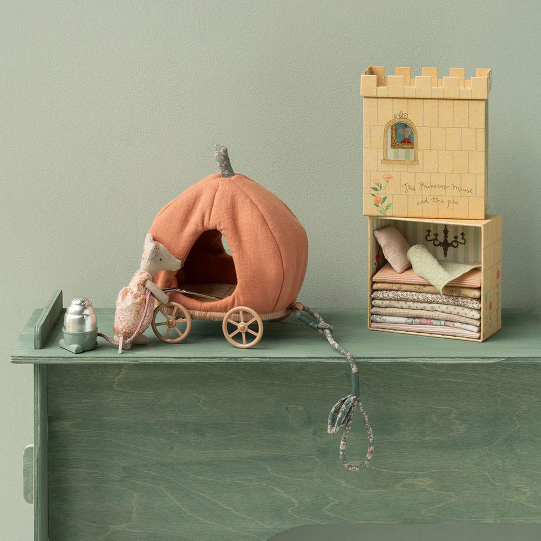 Maileg muis prinses op de erwt, Princess and the pea