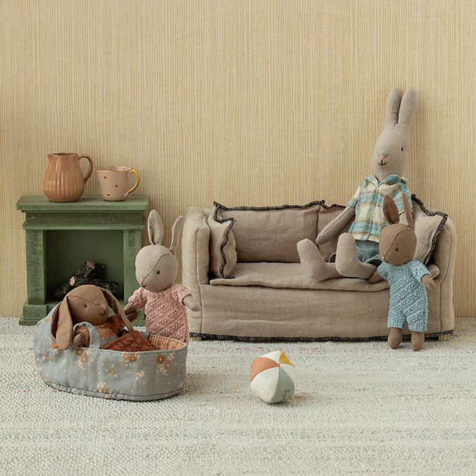 Maileg set konijntje met bal, Rabbit set, Micro - Brown - Dusty Rose, 13,5 cm (kopie) (kopie)