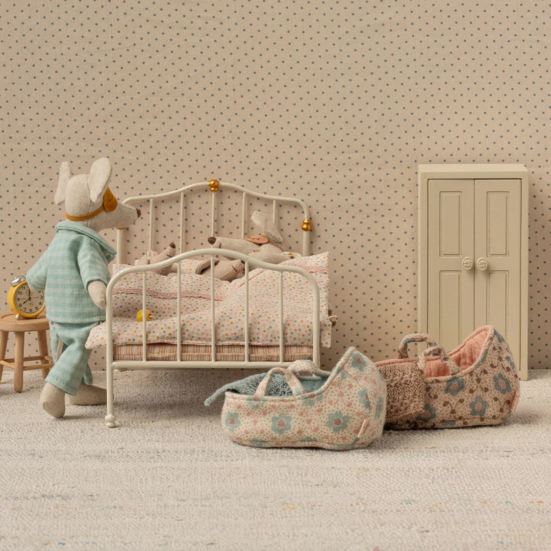 Maileg Reiswieg voor Baby Muizen, Carry cot - Blue 9,5 cm