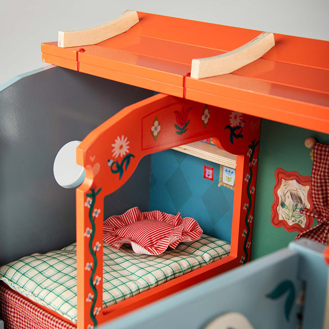 Moulin Roty houten Woonwagen, Les Minouchkas, 51cm