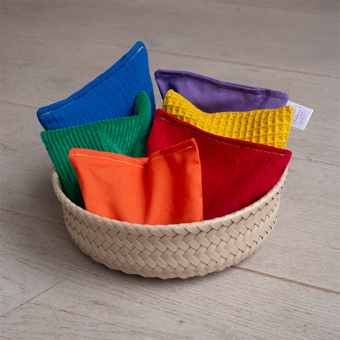 Little Botanic Label Sensorische Ballonbal plus Pittenzakjes set - Regenboog