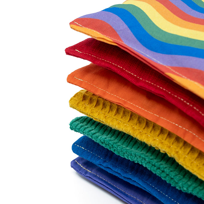 Little Botanic Label Sensorische Pittenzakjes - Regenboog met Waves 6 + 1