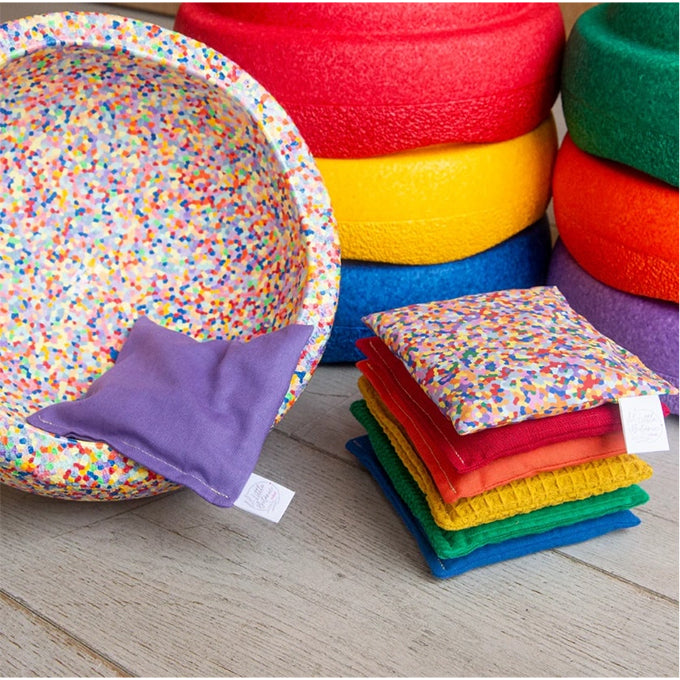 Little Botanic Label Sensorische Pittenzakjes - Regenboog met Regenboog Confetti 6+1